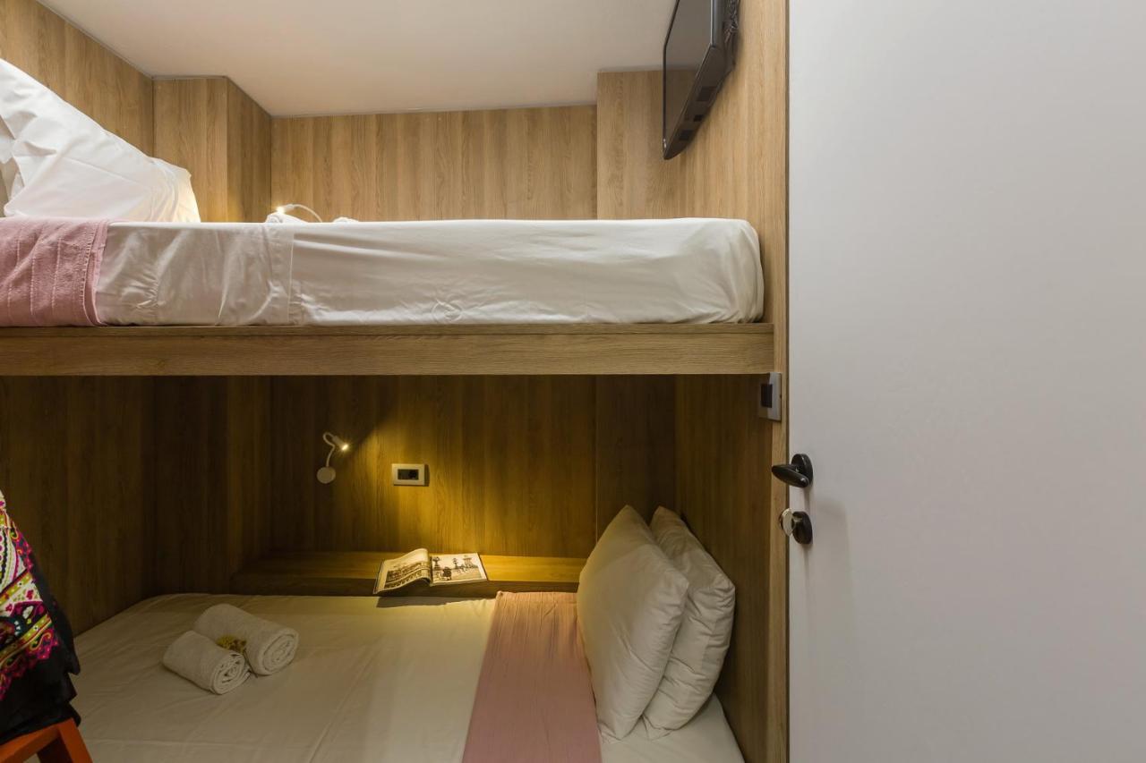 Отель Loc Hospitality Urban Den Corfu  Экстерьер фото