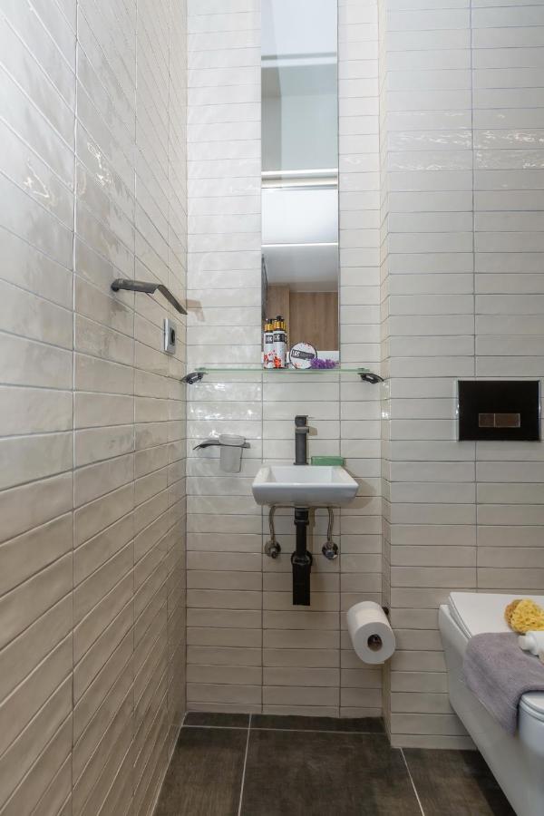 Отель Loc Hospitality Urban Den Corfu  Экстерьер фото