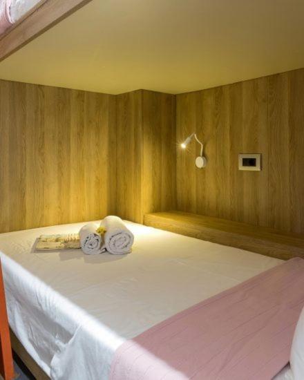 Отель Loc Hospitality Urban Den Corfu  Экстерьер фото